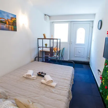 Studio Apartment Cozy Box Mostar Exterior foto