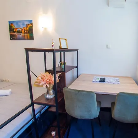 Studio Apartment Cozy Box Mostar Exterior foto