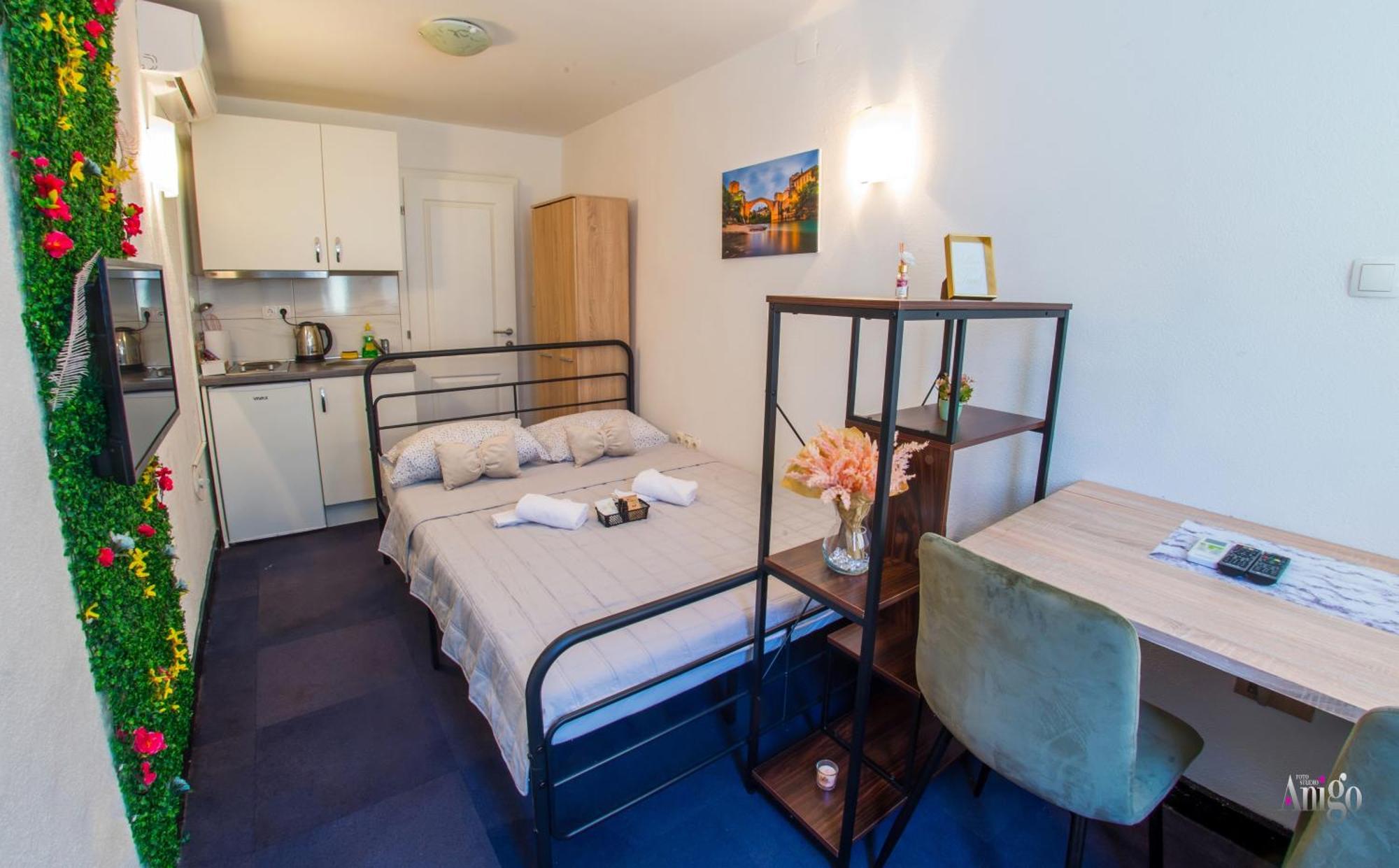 Cozy Box Apartment Mostar